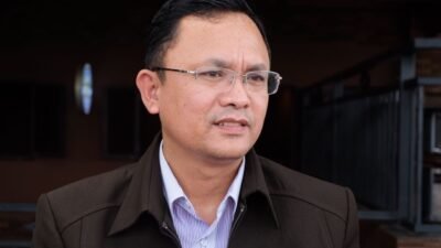 Dr Lagat Parroha Patar Siadari, SE, MH