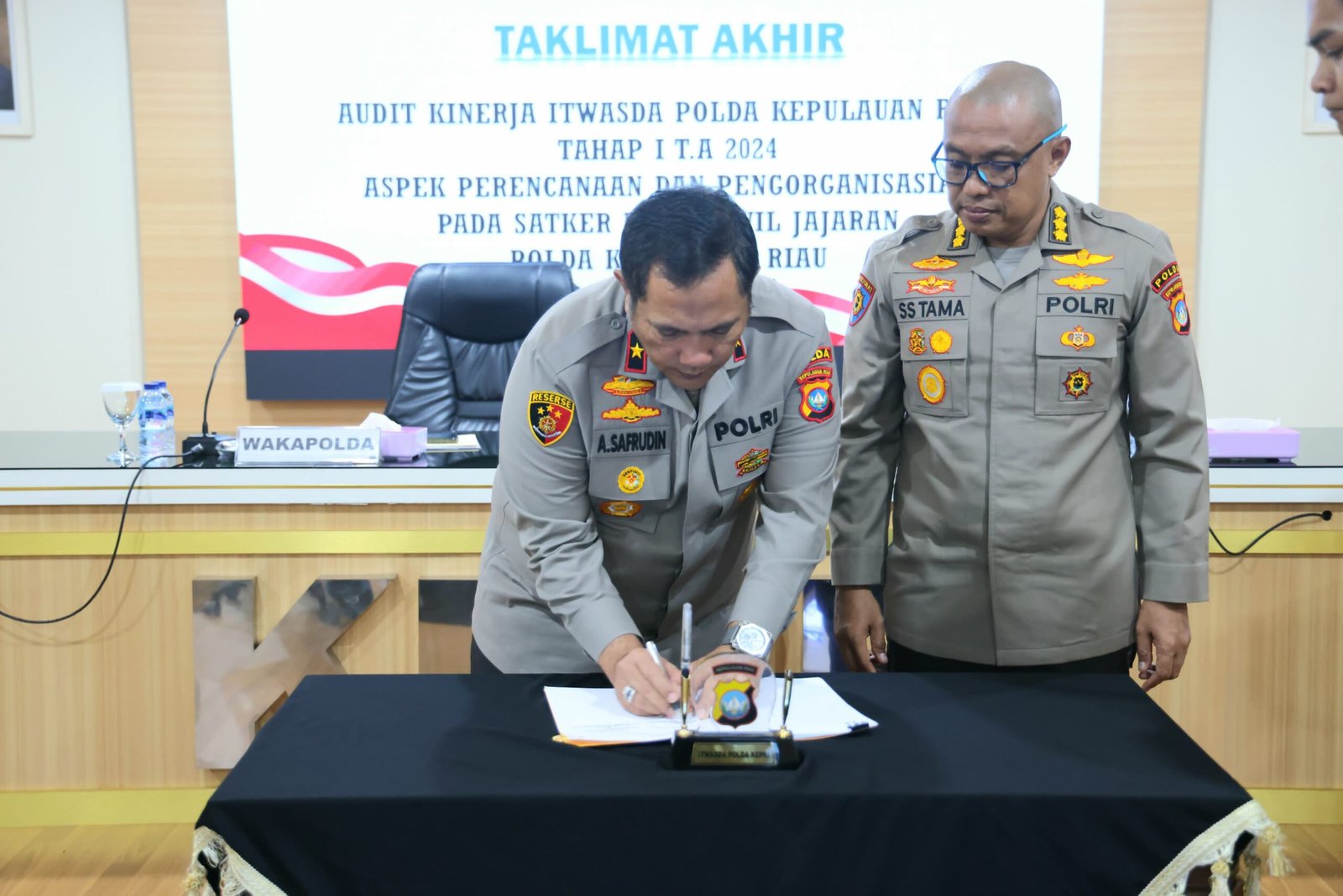 Polda kepri