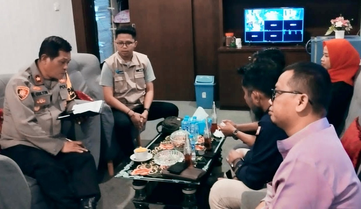 Kapolsek sekupanng