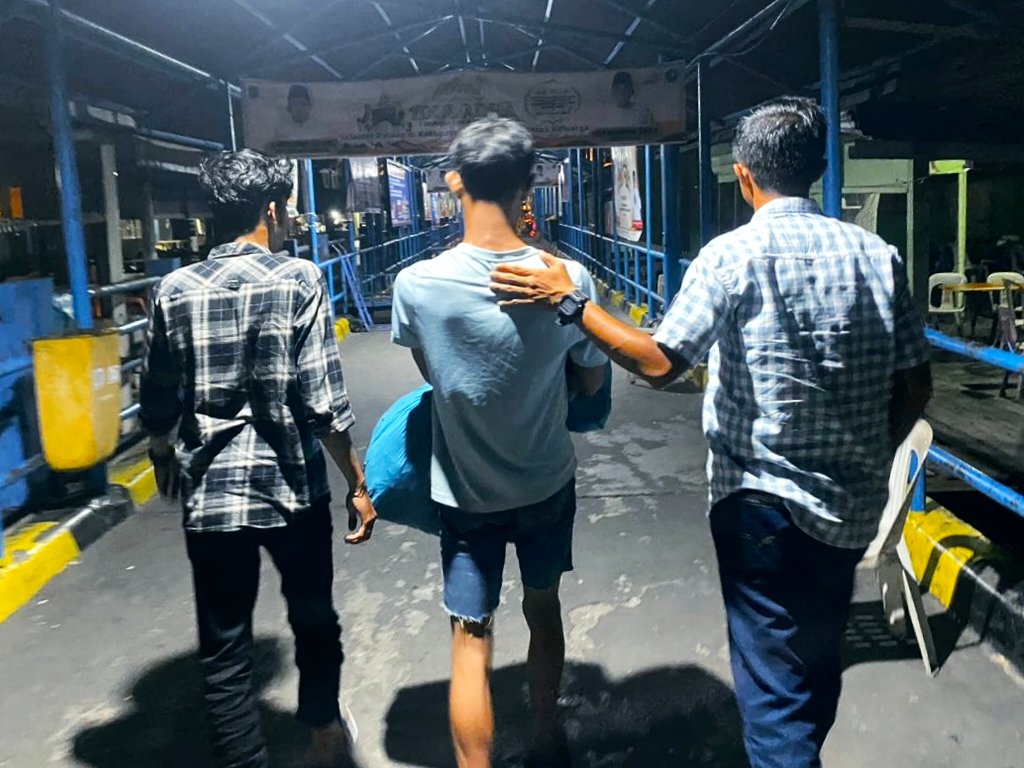 Tersangka membujuk dan merayu korban yang katannya akan dijadikan isteri