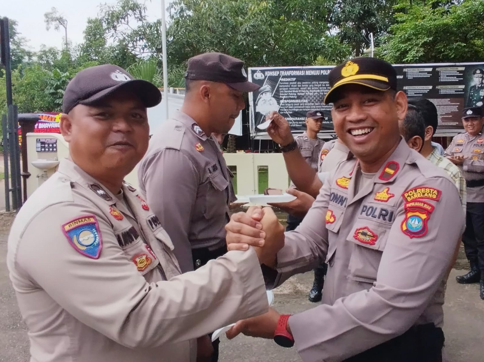 Naik pangkat