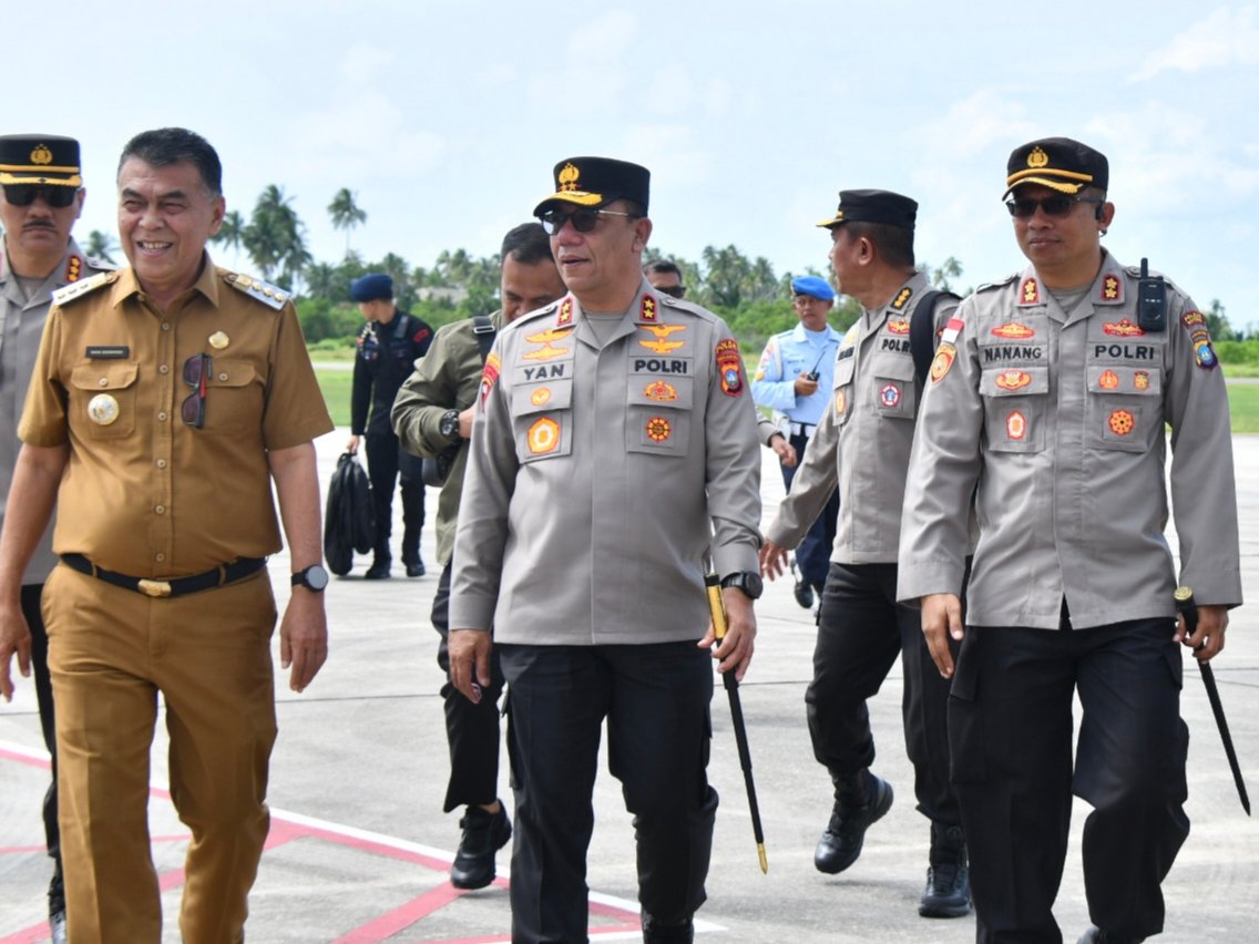 Bupati Natuna Wan Siswandi, S.Sos, M.Si