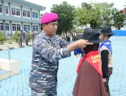 SISWA/SISWI SMP IT ULIL  ALBAB BATAM TEMPA MENTAL DI LANTAMAL IV