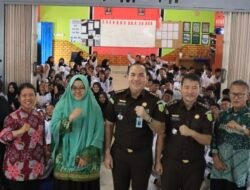TIM JMS KEJAKSAAN TINGGI KEPULAUAN RIAU HADIR DI SMAN 1 DAN SMKN 1 BINTAN UTARA