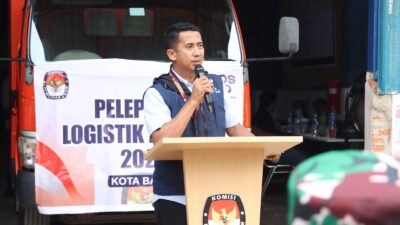 Distribusi Perdana Logistik Pilkada 2024, Polresta Barelang Lakukan Pengamanan Ketat