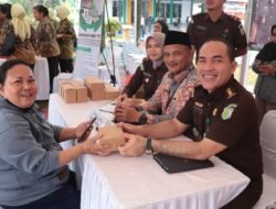 Kejati Kepri Hadirkan Dialog Langsung dan Terbuka Soal Hukum di Tengah Kegiatan Pasar Murah