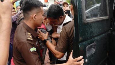 Rugikan Negara Rp 4,5 Miliar, Kejati Kepri Tahan Dua Tersangka Baru Korupsi Jasa Pemanduan dan Penundaan Kapal