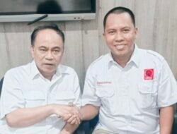 Reshuffle sarat poltik, Projo Dorong Kongres Nasional