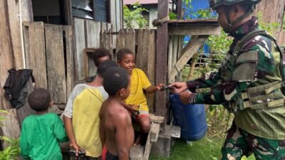 Anjangsana Satgas Yonif 521 Wujud Kepedulian dan Silaturahmi di Distrik Benawa Kabupaten Yalimo