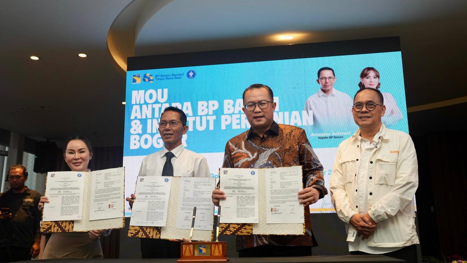 Kerjasama pengelolaan izin