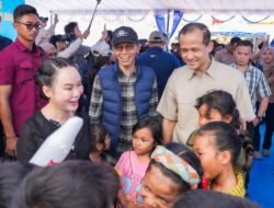 Warga Tanjung Banun Terima Bantuan Perbekalan dan Santunan Rumah Secara Penuh