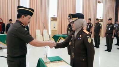 Kajati Kepri Pimpin Upacara Pelantikan dan Pengambilan Sumpah Jabatan Wakajati Baru