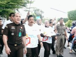 Peringati HARKORDIA 2025, Kajati Kepri Pimpin Upacara dan Kampanye Antikorupsi di Ruas Jalan Tanjungpinang