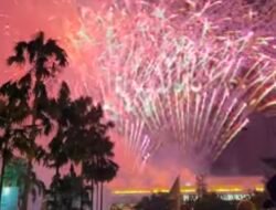 Kembang Api Dilarang, Kenduri Digelar