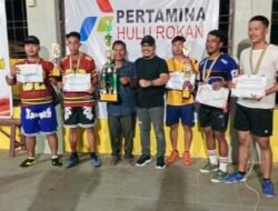 Yarman-All  Berhasil Meraih Juara I Turnamen Badminton, Setelah Melibas Asrul-Lamhot di Partai Final