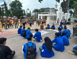 PMII Batam Gelar Pawai Hari Anak Nasional, Serahkan Rapor Merah untuk Pemko dan DPRD Kota Batam